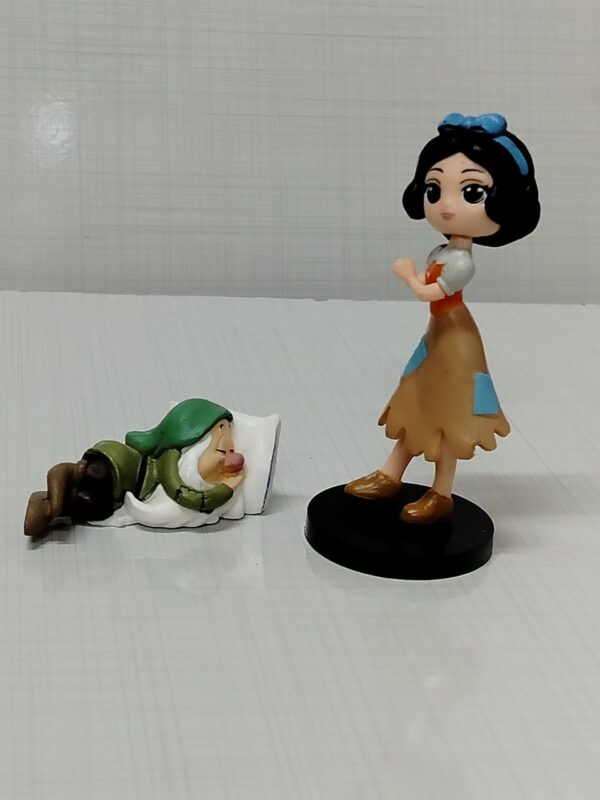 Snow White and Dwarf Figure Set – فیگور سفید برفی و کوتوله دیزنی ست دو عددی