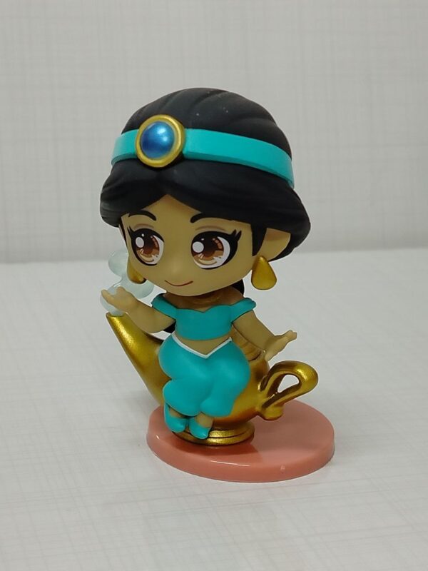 Jasmine Magic Lamp Disney Figure – فیگور جاسمین نشسته روی چراغ جادو اورجینال دیزنی کلکسیونی