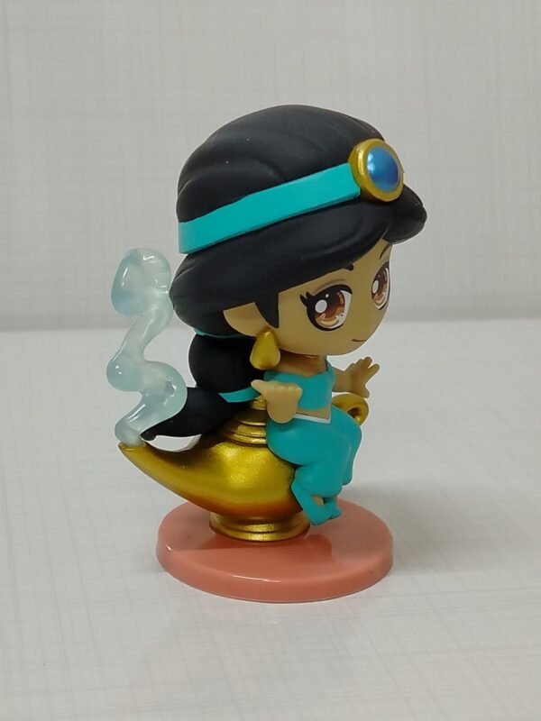 Jasmine Magic Lamp Disney Figure – فیگور جاسمین نشسته روی چراغ جادو اورجینال دیزنی کلکسیونی